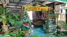 Hug Glur House & Hostel - Adults Only