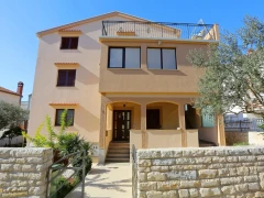 Apartments Nives