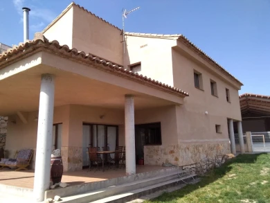 Casa Rural Albergue Fuente Bellido