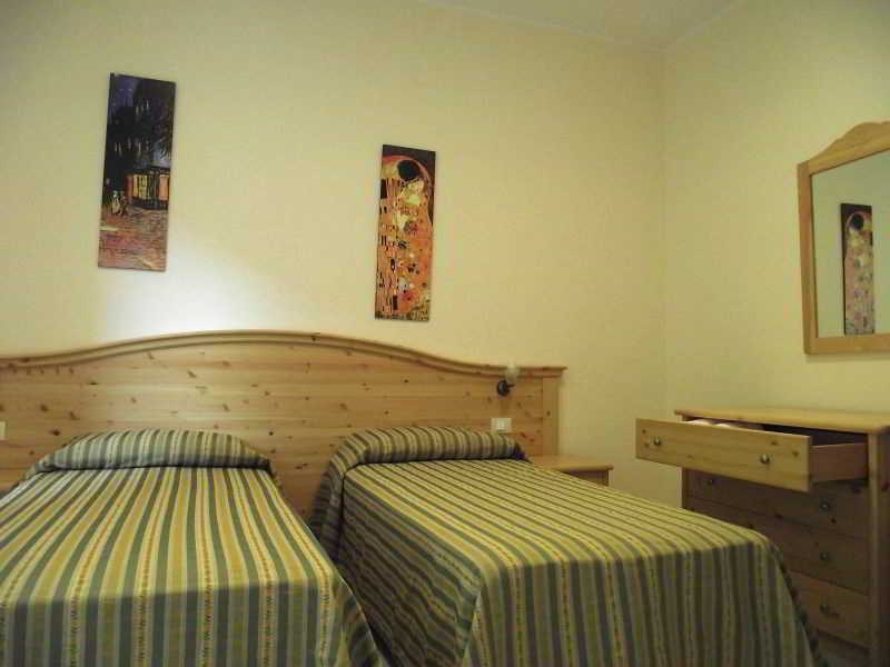 Villa Laura Resort