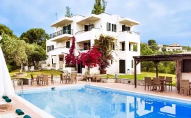 Vigles Sea View Hotel
