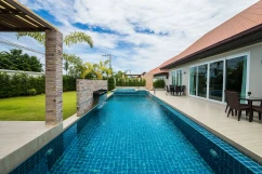 The Ville Jomtien Pool Villa