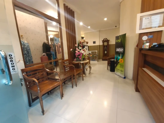 OYO 3756 Pilatus Hotel Bandung