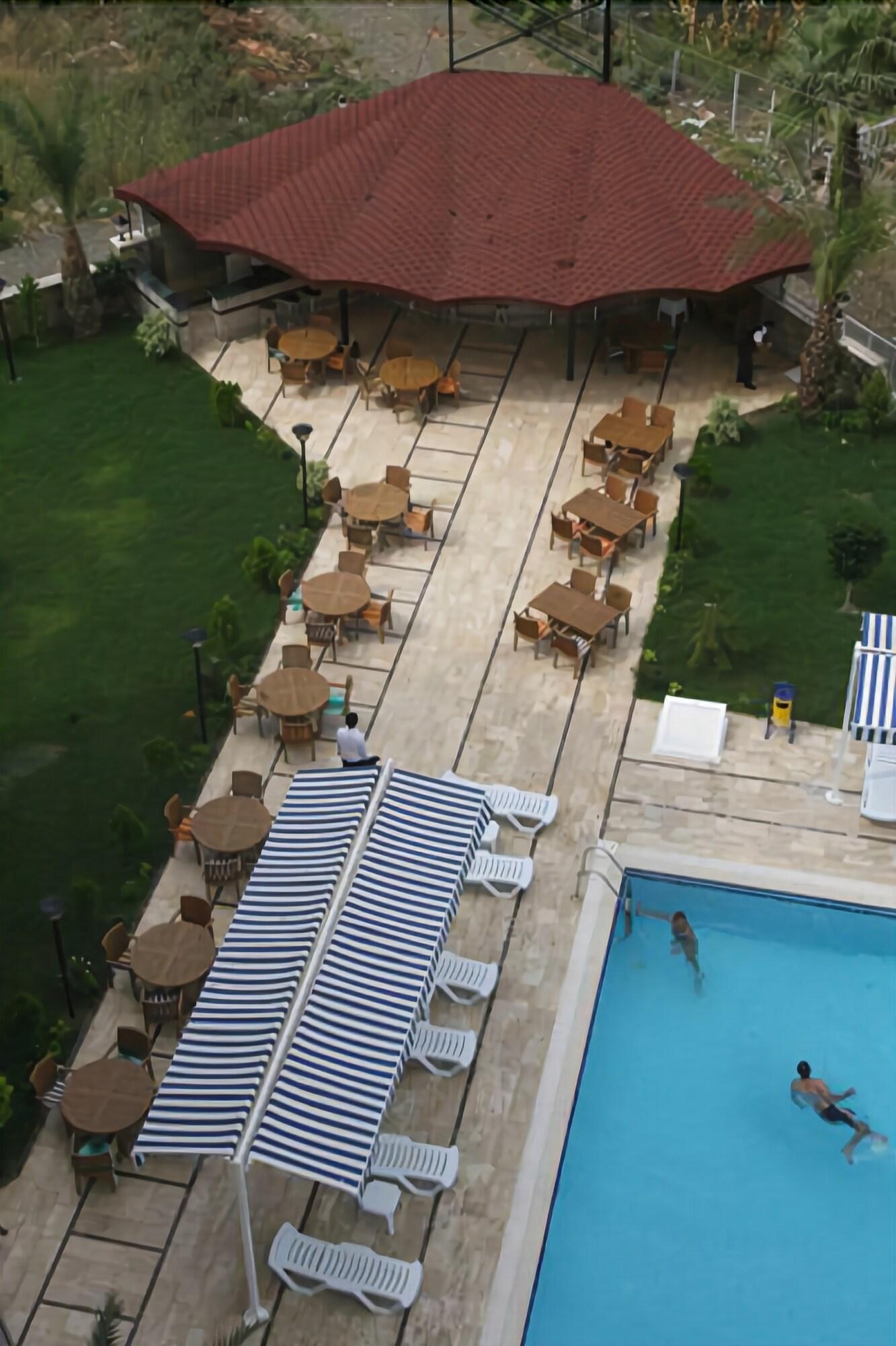 Gumus Hotel