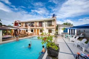 Greenfield Tourist Inn