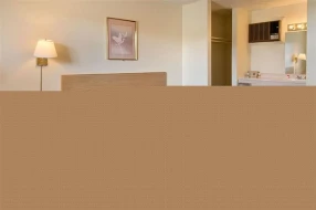 Peoria Inn