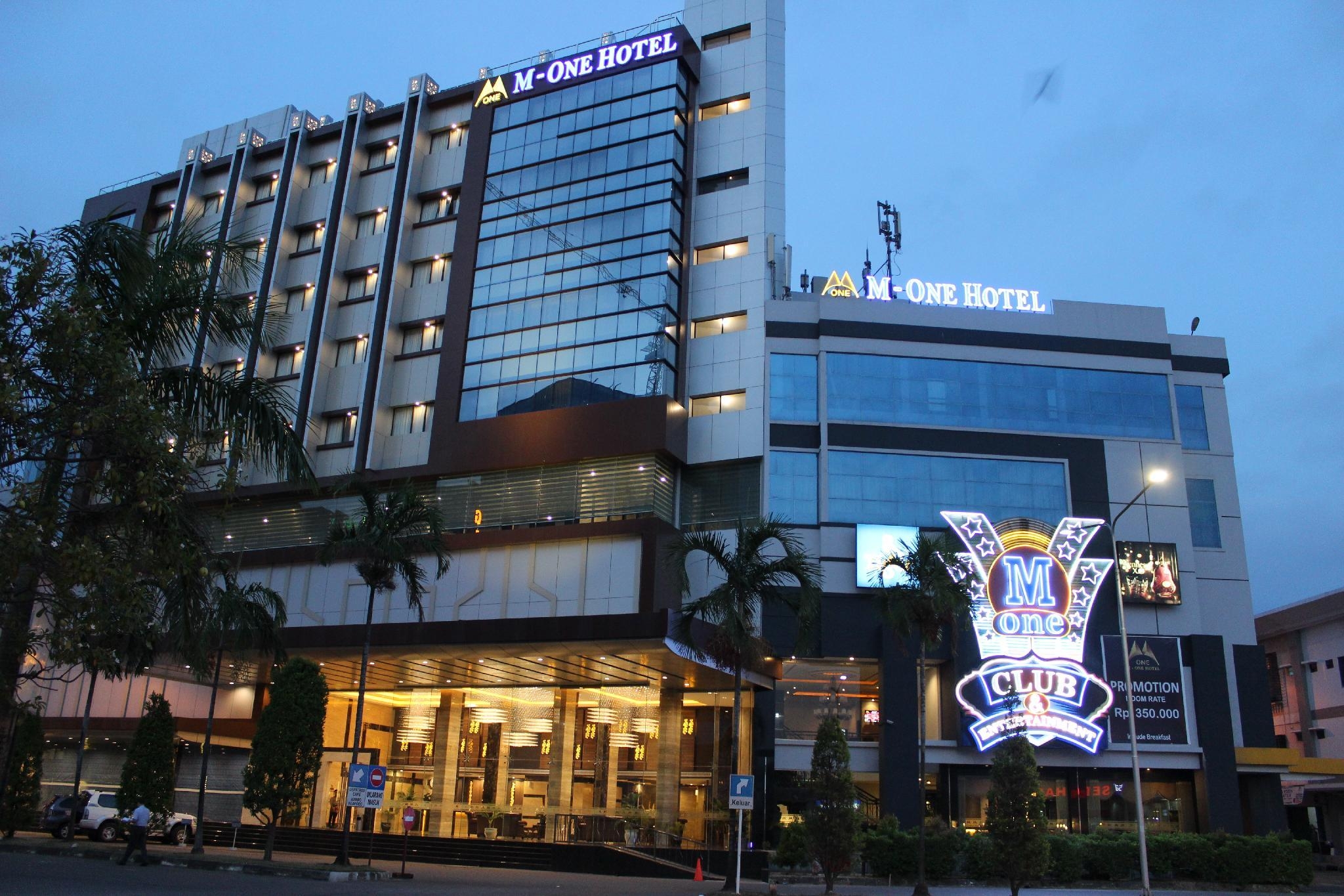 M One Hotel