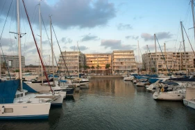 Herods Herzliya by the beach