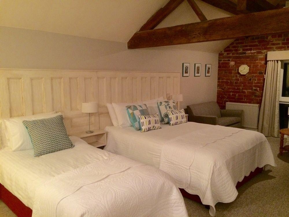 Donington Park Farmhouse Hotel