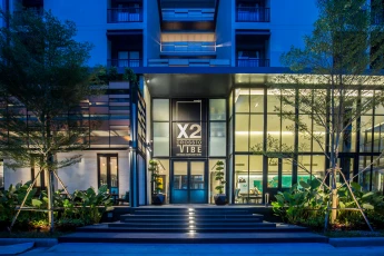 Cross Vibe Bangkok Sukhumvit
