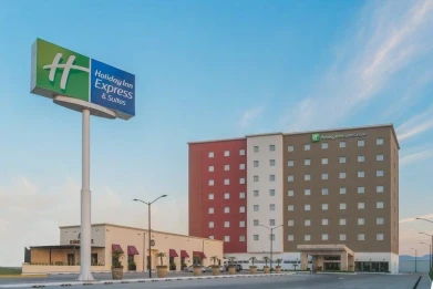 Holiday Inn Express & Suites Silao Aeropuerto