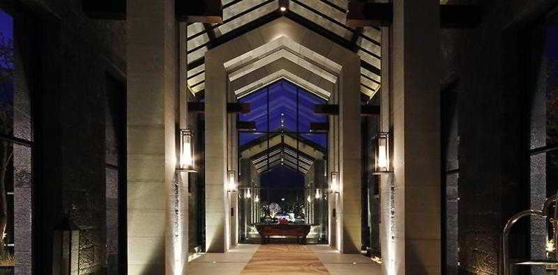 Pullman Lijiang Resort & Spa