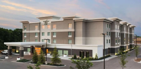 Homewood Winnipeg Airport Polo Park