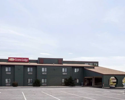 Econo Lodge Watertown