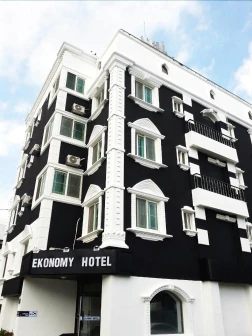 Ekonomy Hotel Yeosu