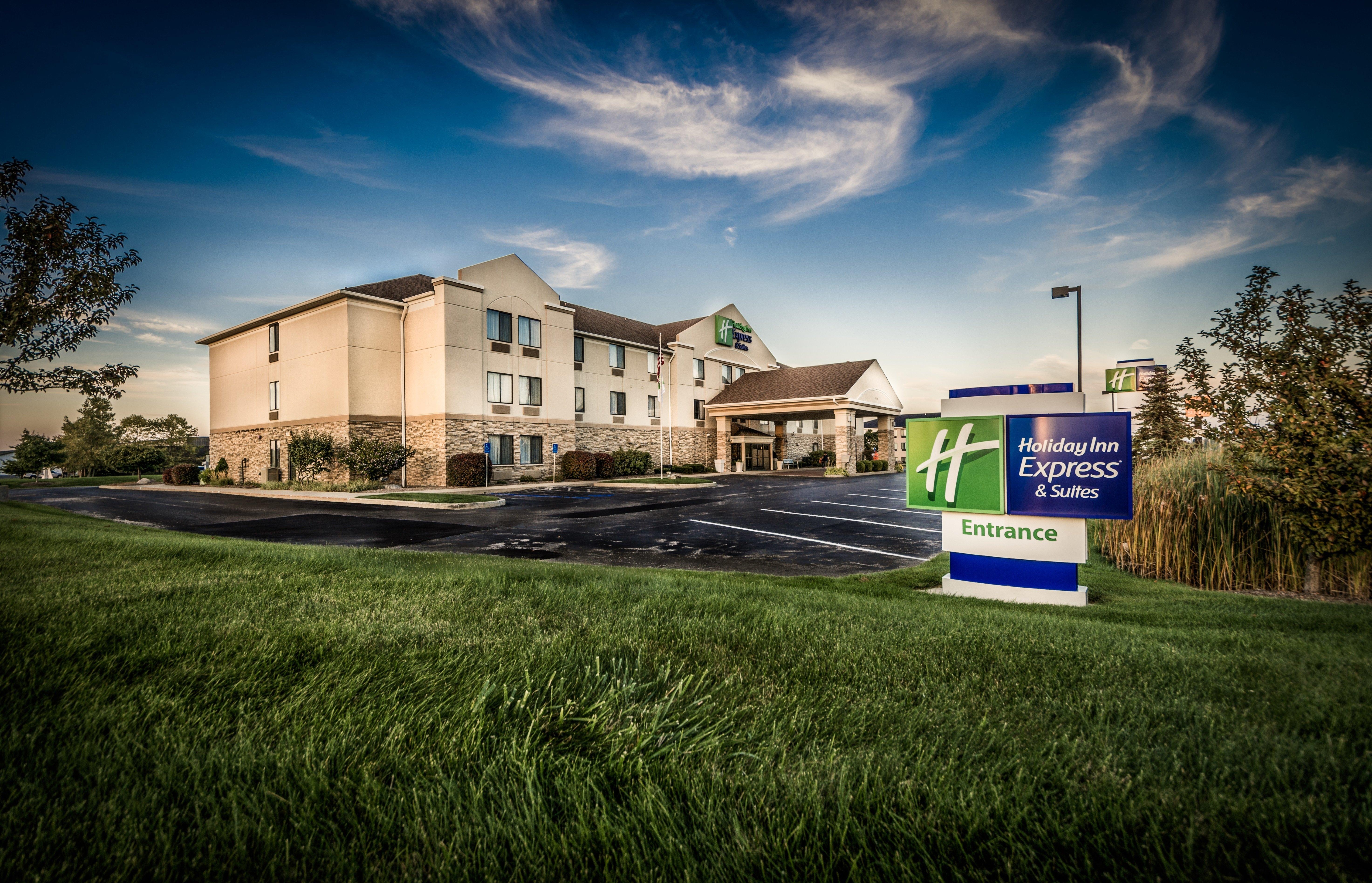Country Inn & Suites by Radisson South Haven MI
