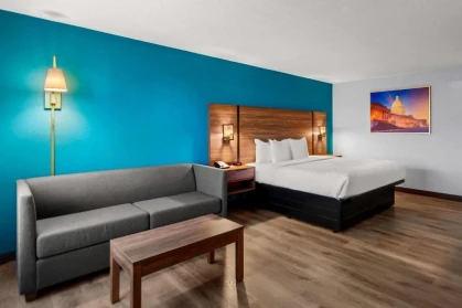 Clarion Inn Falls Church-Arlington