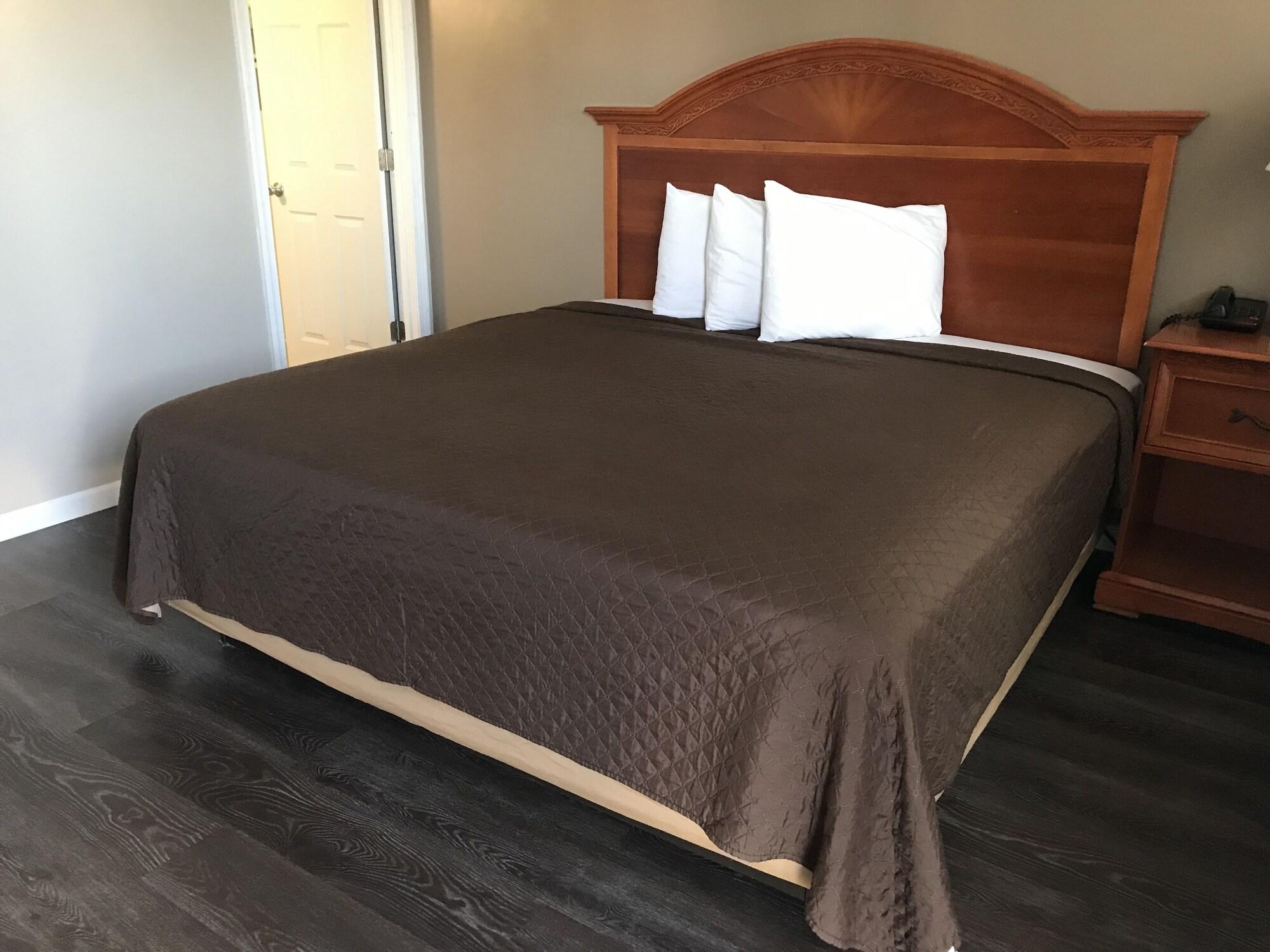Budget Inn