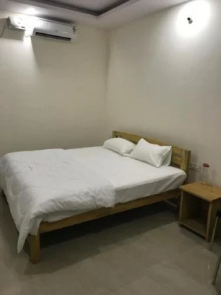Avigna Lokesh Hotels