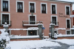 Hostal Restaurante Puerta Del Alcazar