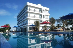 Ly Son Pearl Island Hotel & Resort