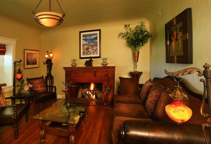 Bella Luna Inn