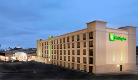 Holiday Inn Cleveland S Independence