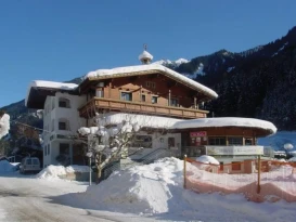 Hotel Stoanerhof