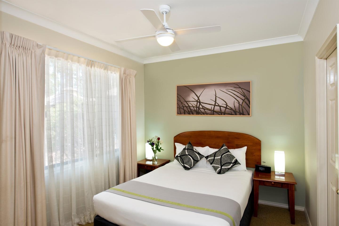Leisure Inn Grand Chanakya
