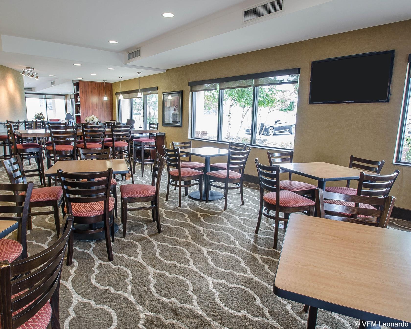 Comfort Suites Speedway