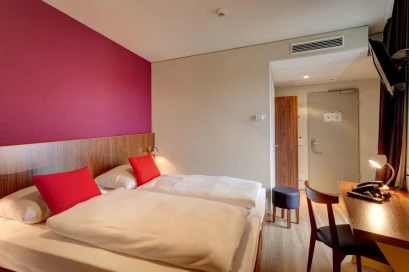 Meininger Hotel Frankfurt/Main Flughafen