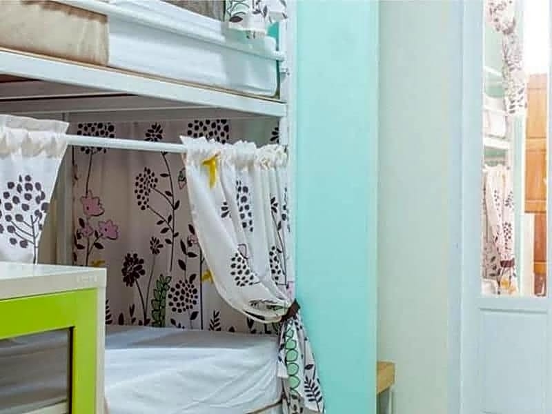 Kamin Bird Hostel
