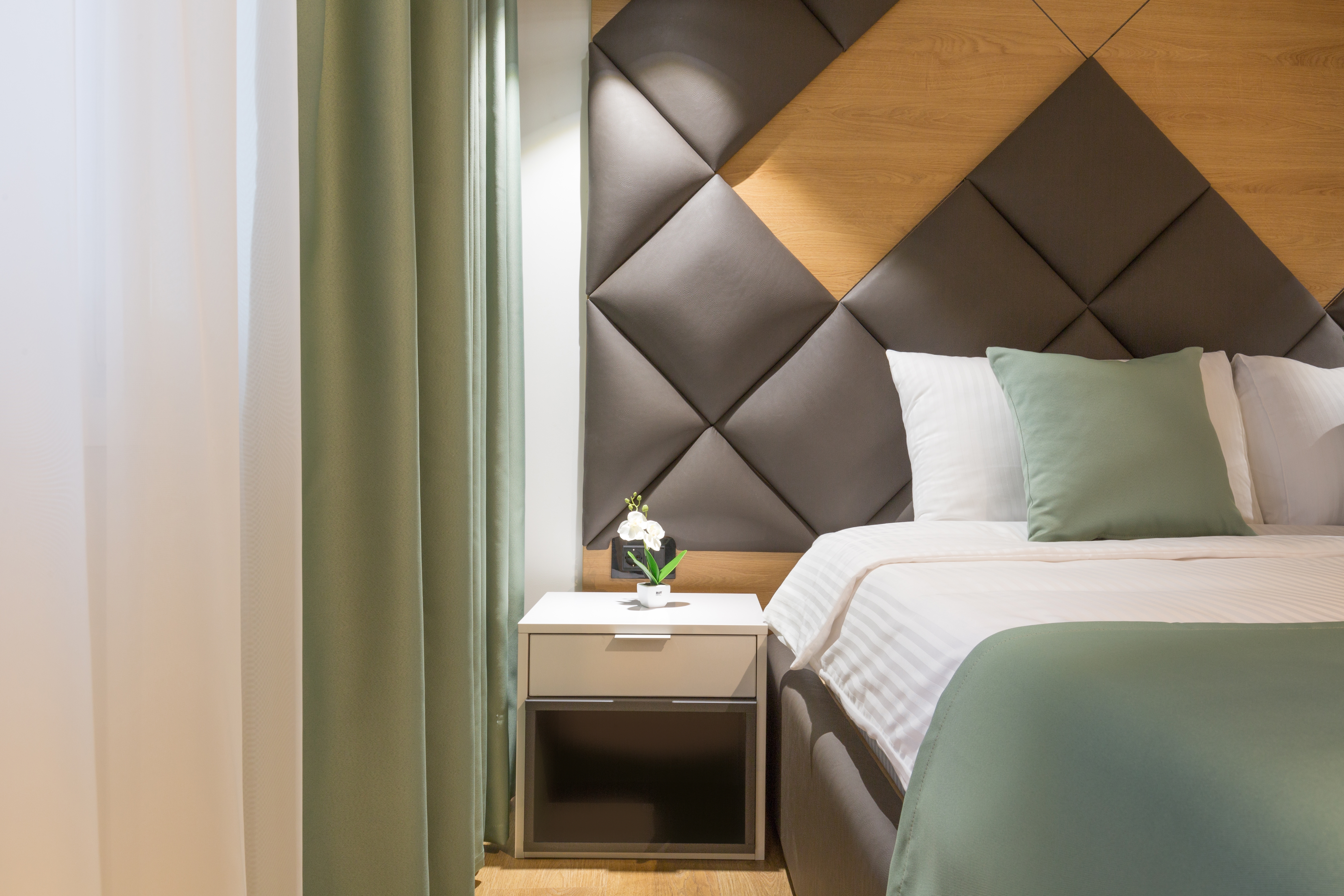 Capital Hotel Garni