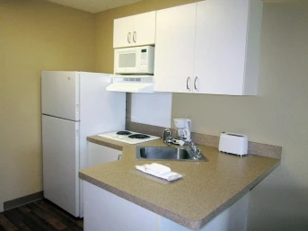 Extended Stay America - Tampa - Airport - Spruce S