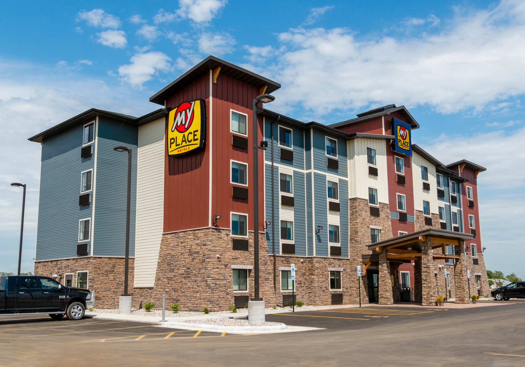 My Place Hotel Brookings Sd
