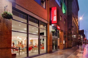 ibis Manchester Centre 96 Portland Street
