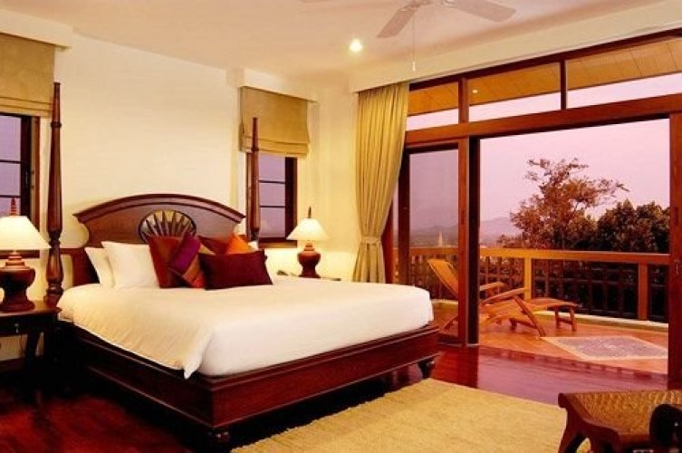 Rising Sun Residence (Baan Rab Tawan)
