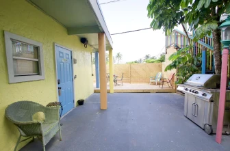 Sun Deck Inn And Suites
