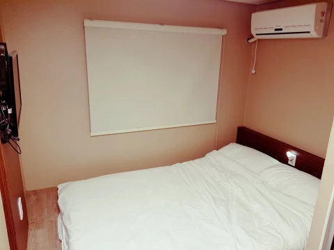 H Place Guesthouse