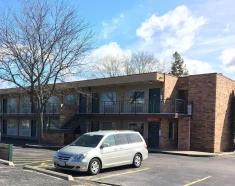 Thunderbird Motor Inn Baraboo