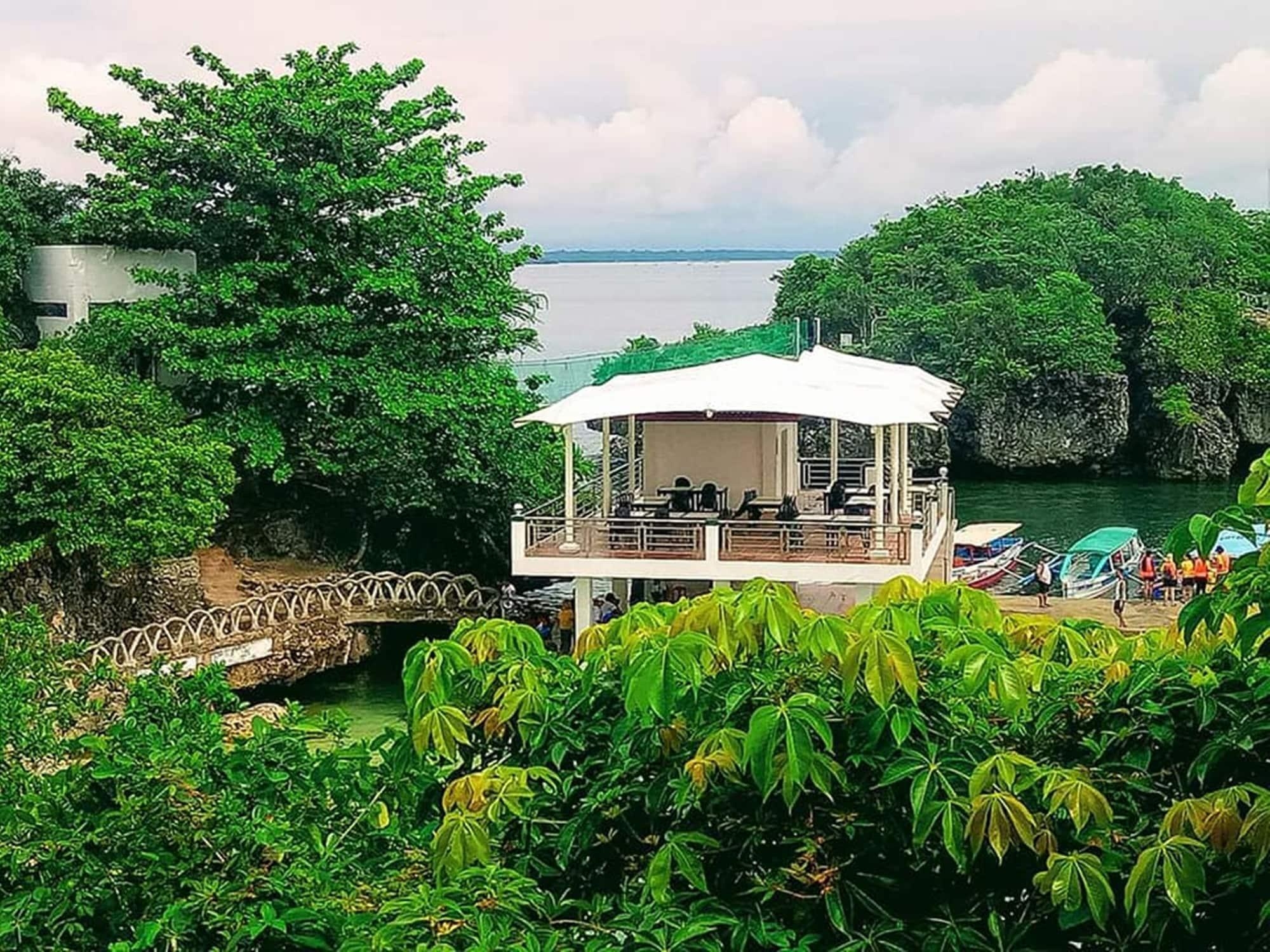Razote Travel Lodge