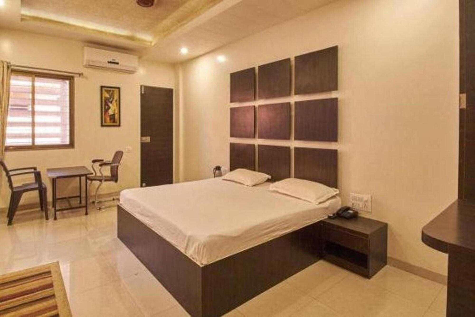 Hotel Krushna Inn