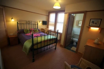 Pengilley Guest House