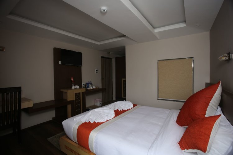 Hotel White Himal