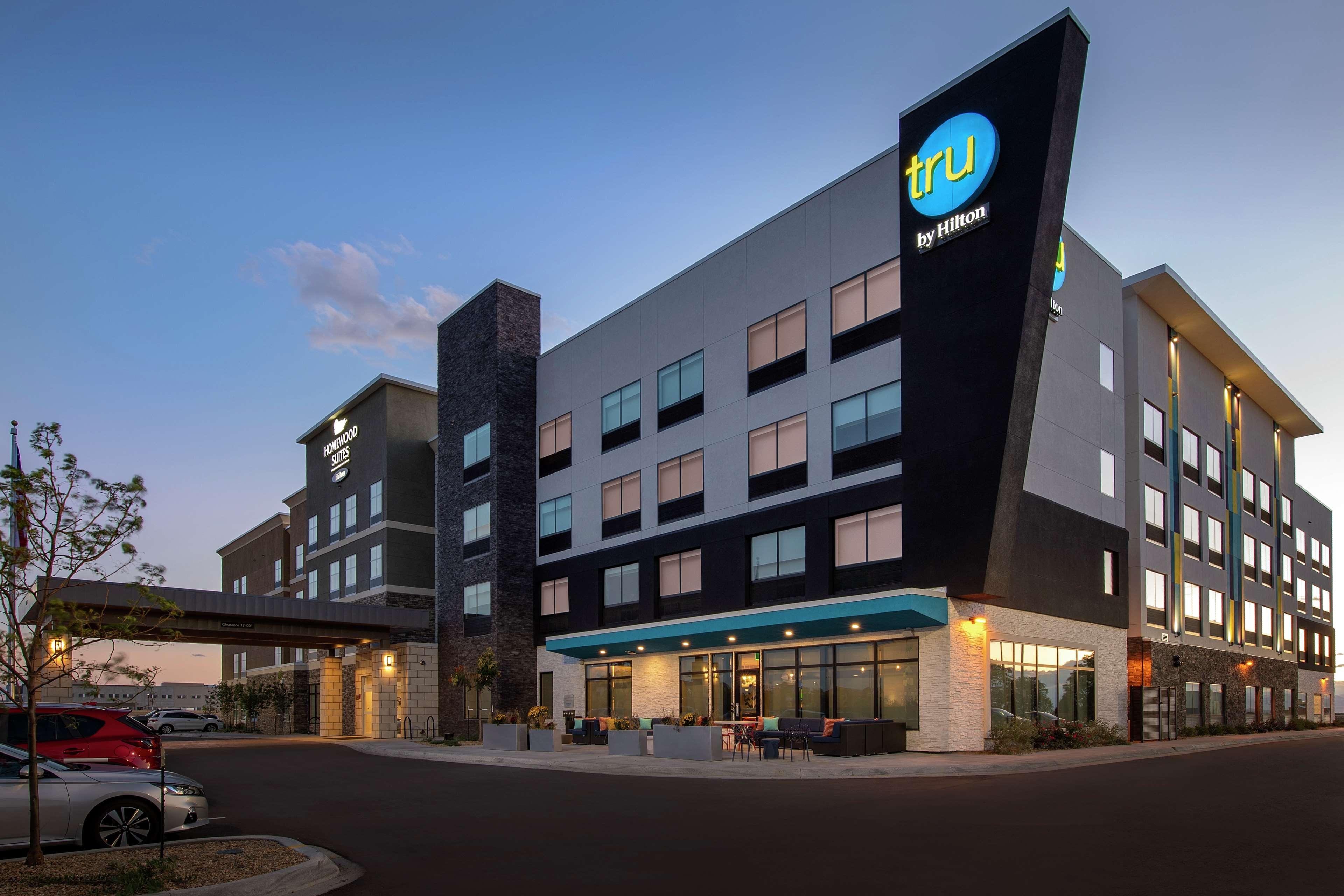 Tru by Hilton Denver Airport Tower Road