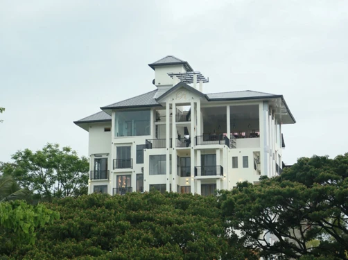 Rivendell Hotel