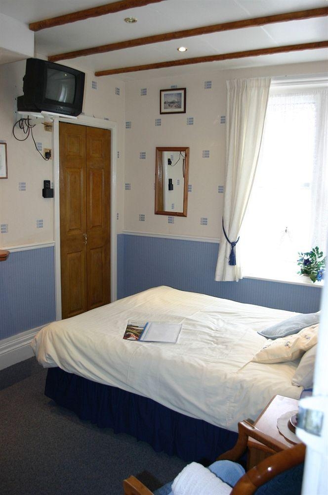 Longcroft Hotel - Guest house