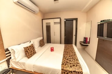 Hotel Sr Residency By OYO Rooms