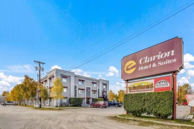 Clarion Hotel Suites Fairbanks