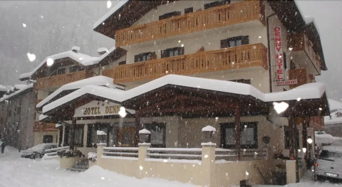 Hotel Denny